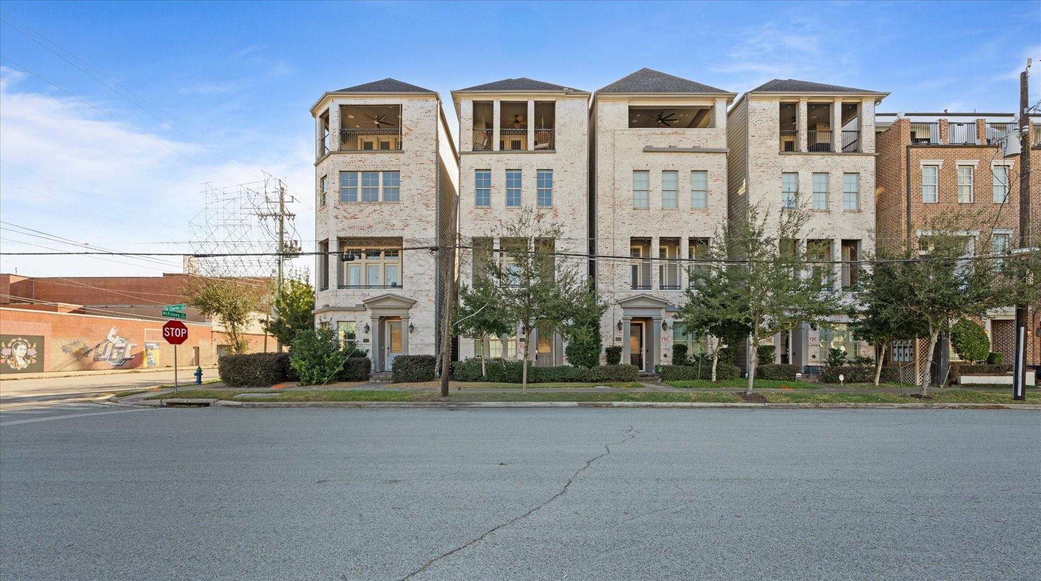 1005 Saint Charles Street