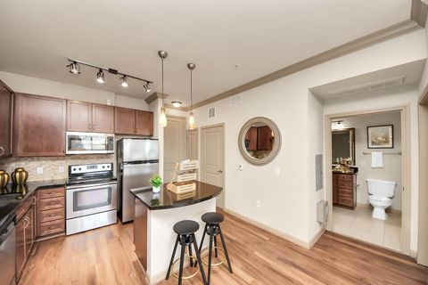 Photo of 6363 San Felipe Street #314, Houston, TX 77057 (MLS # 33797937)