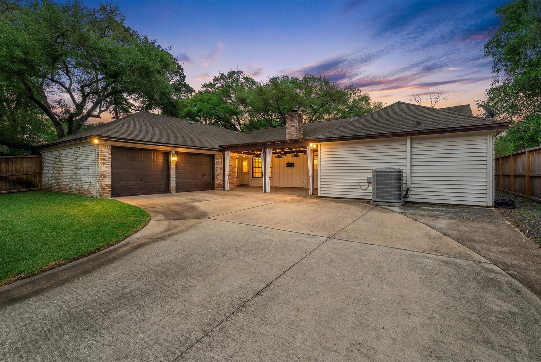 602 Aldersgate Court