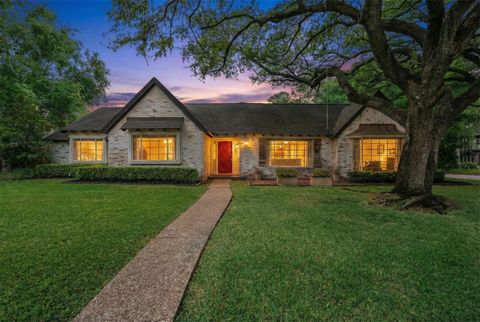Photo of 602 Aldersgate Court, Katy, TX 77450 (MLS # 81154183)