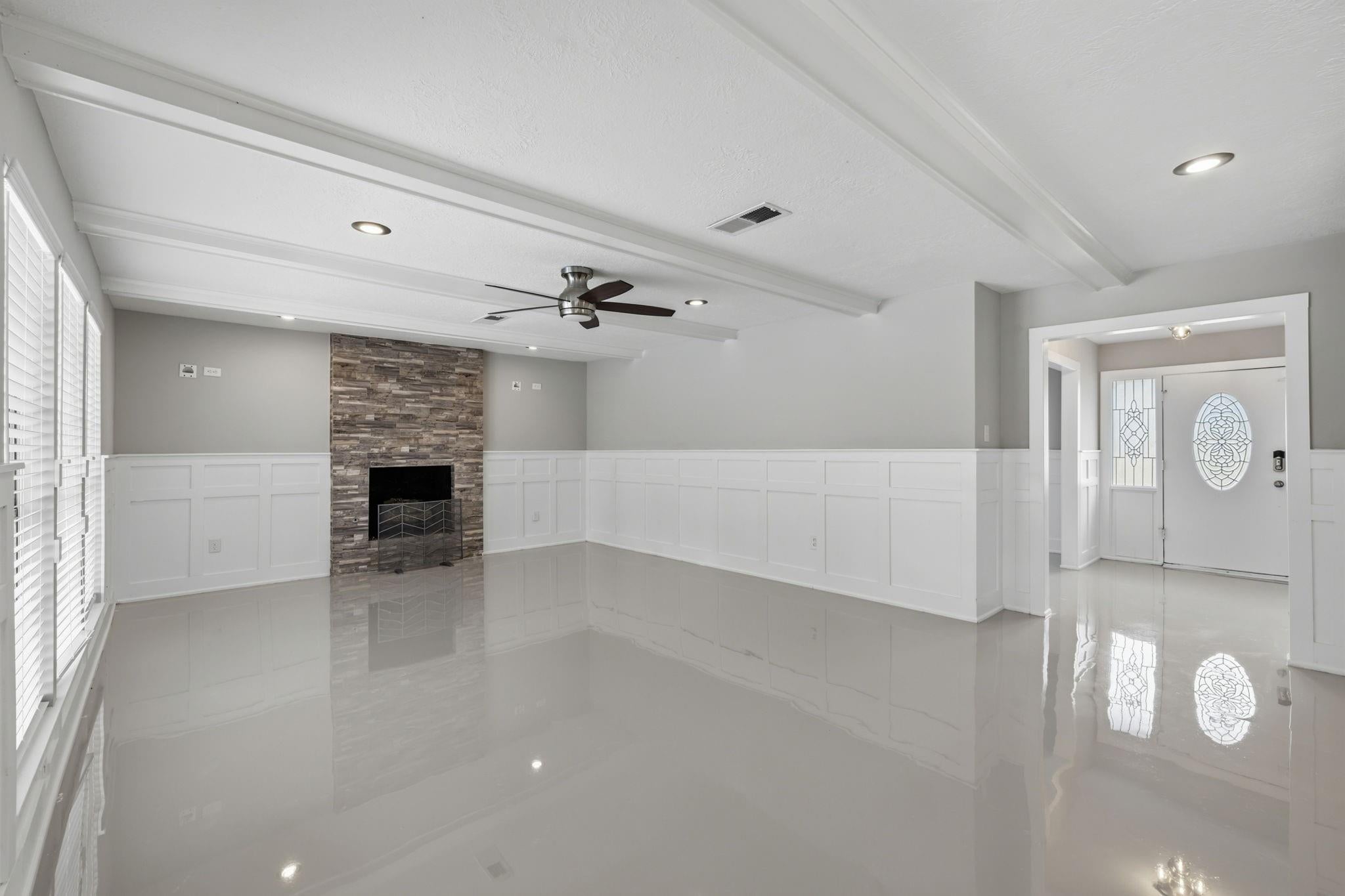 3403 Winter Lane