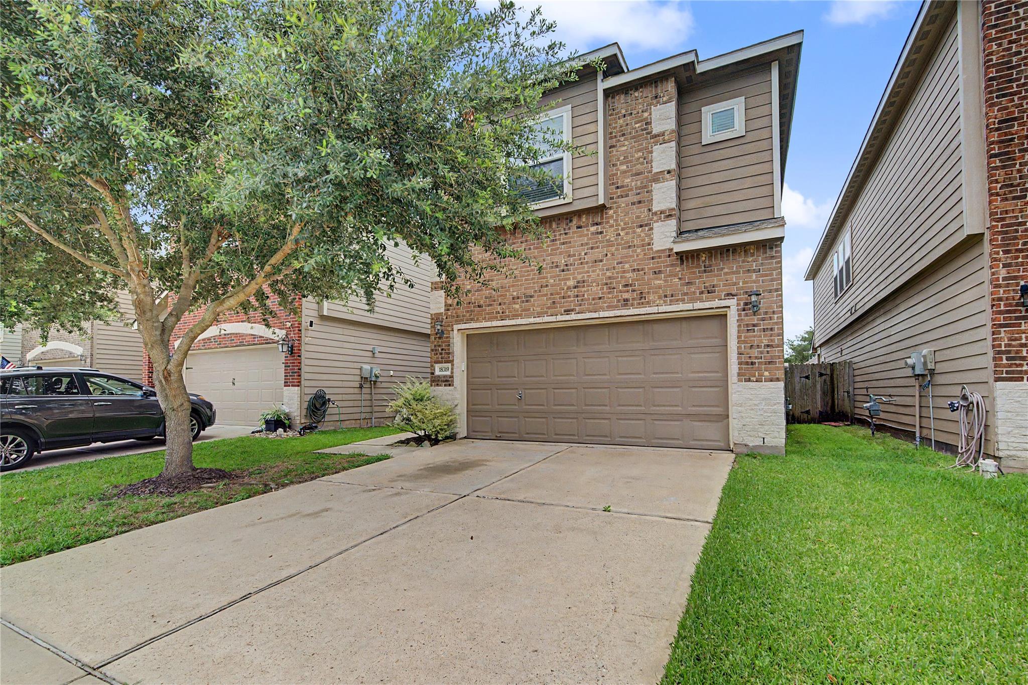 18319 Amalfi Coast Drive