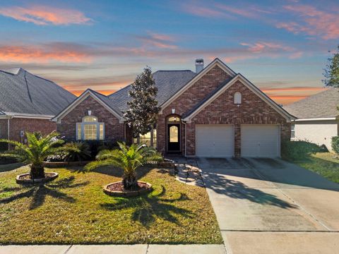 Homes For Sale - 26807 Cobble Meadow Court<br/> Cypress, TX 77433