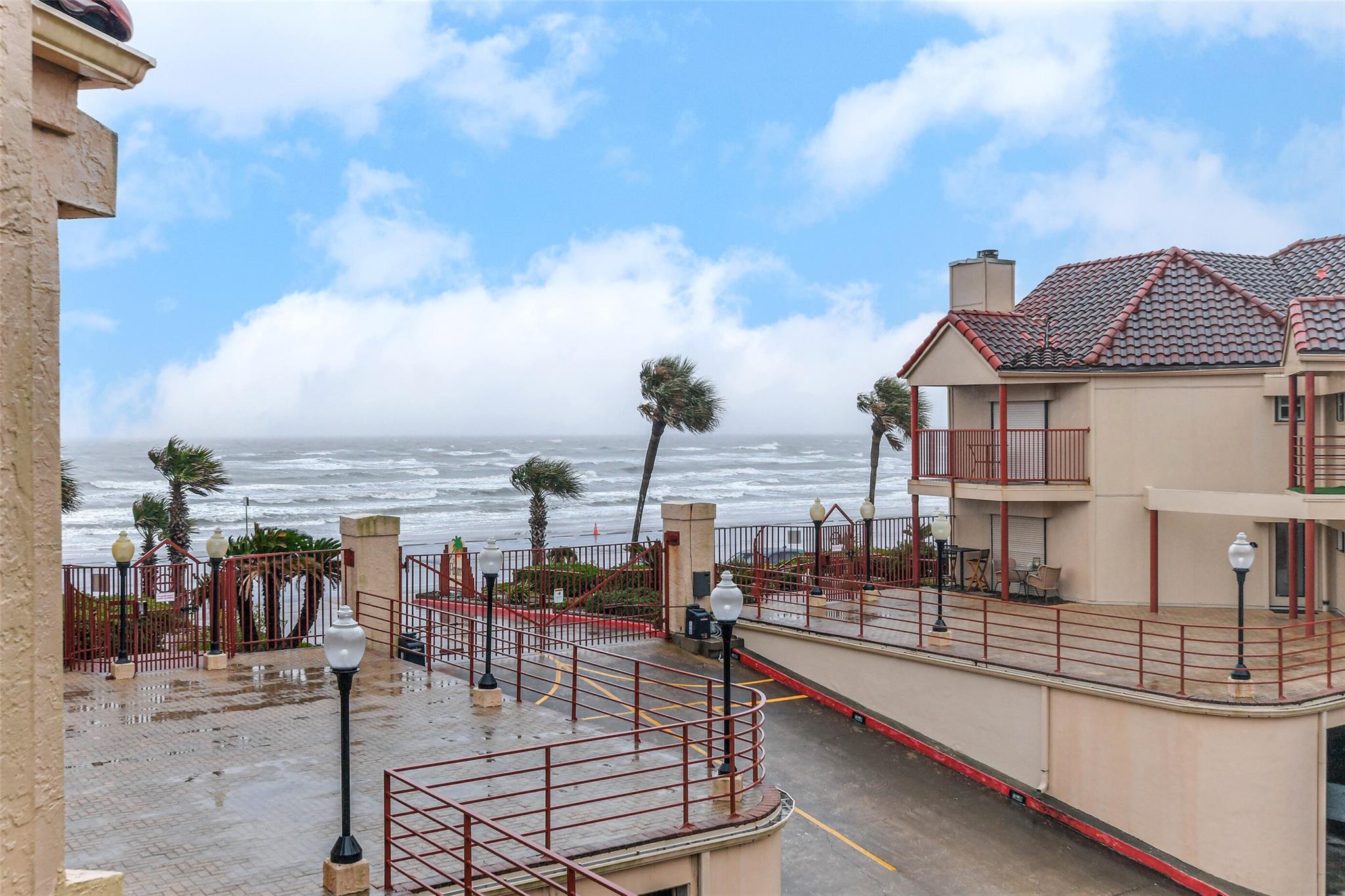 7312 Seawall Boulevard 217