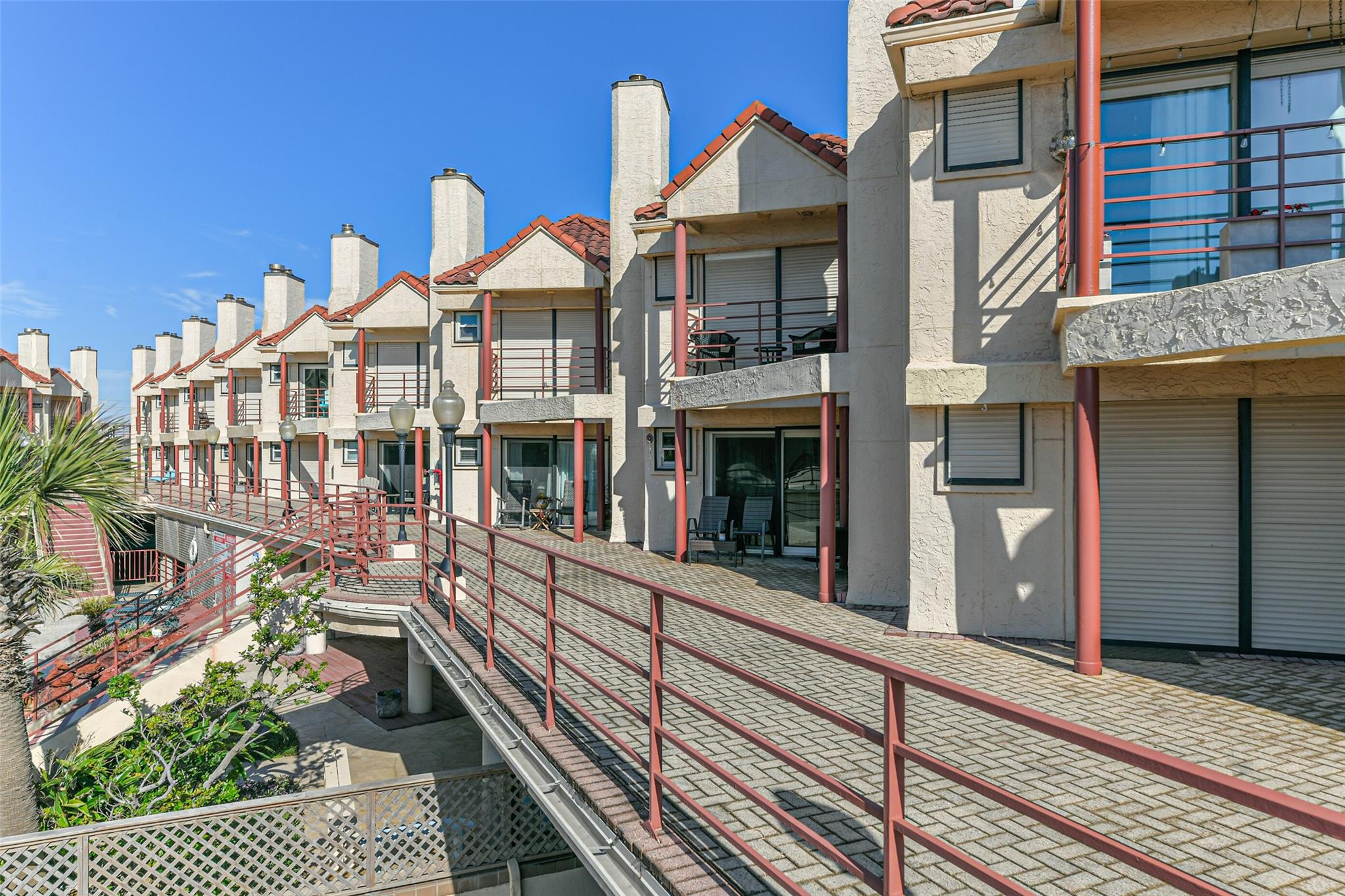 7312 Seawall Boulevard 217