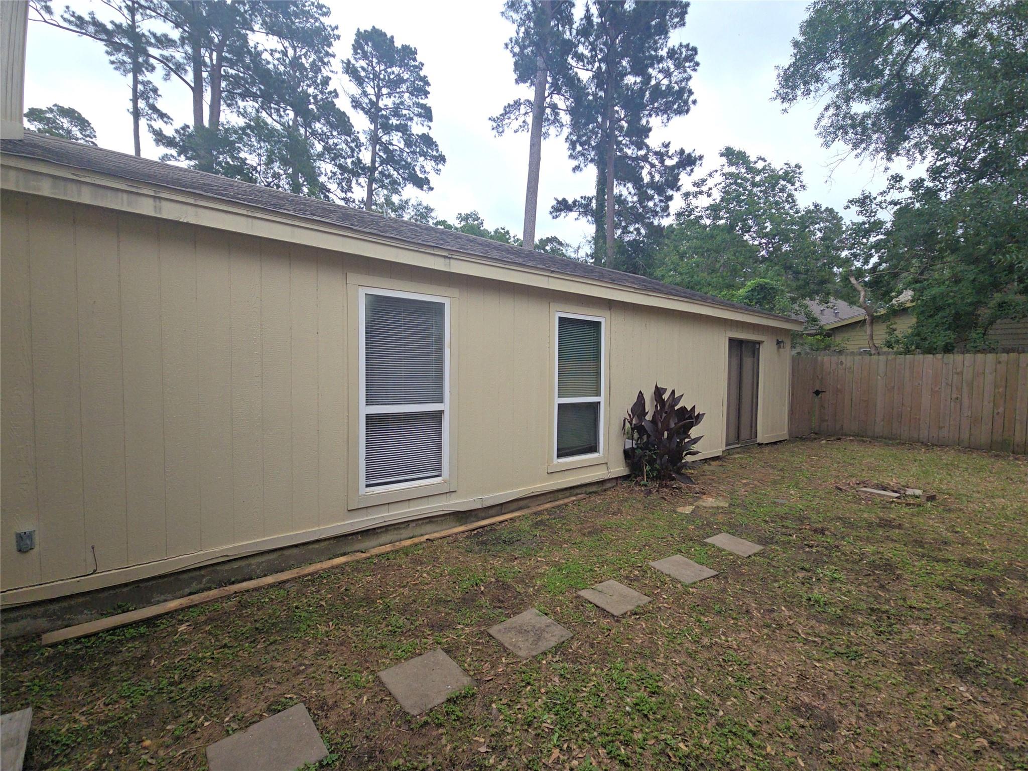 11231 Glenforest