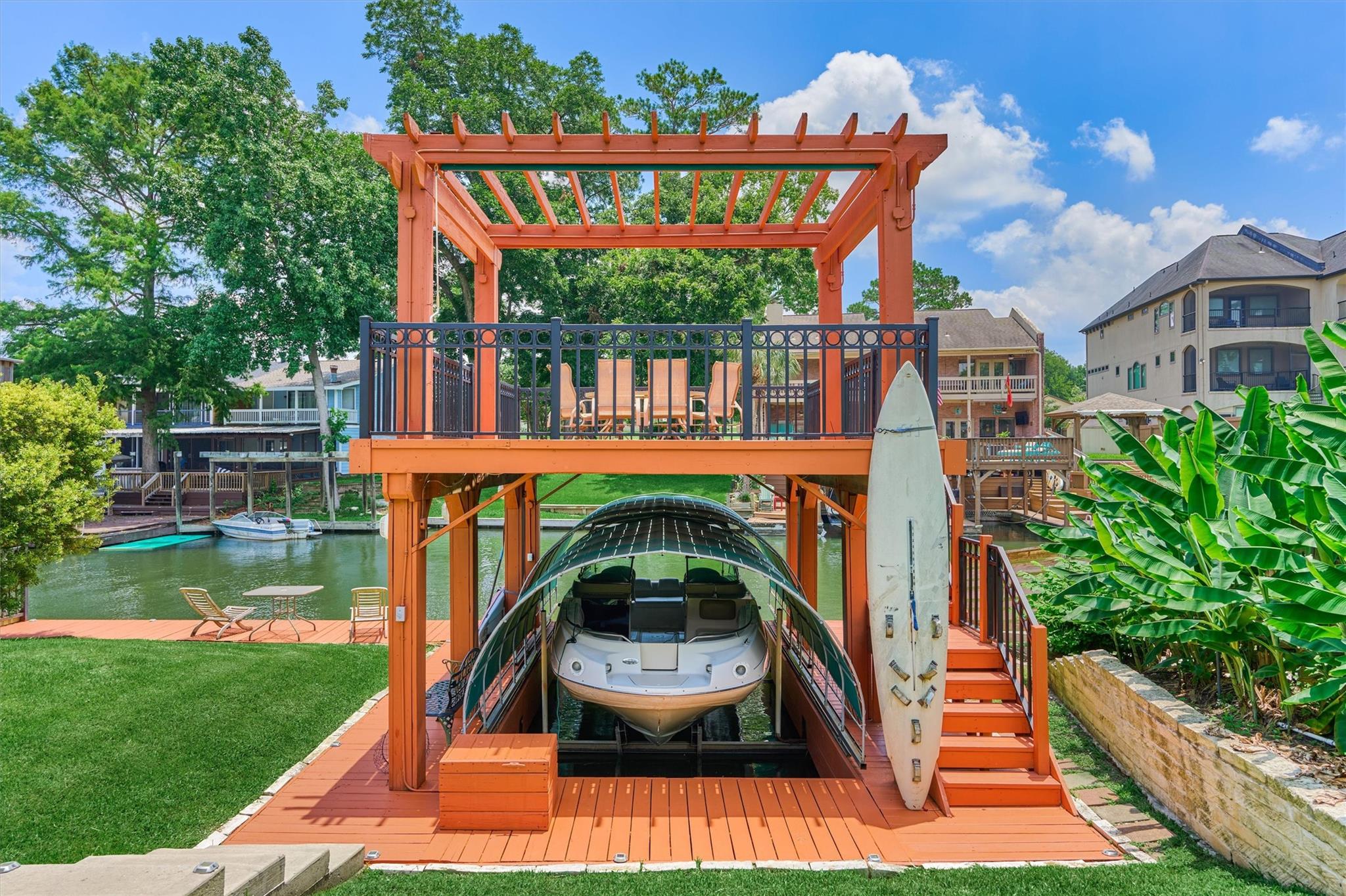 738 Lake View Drive