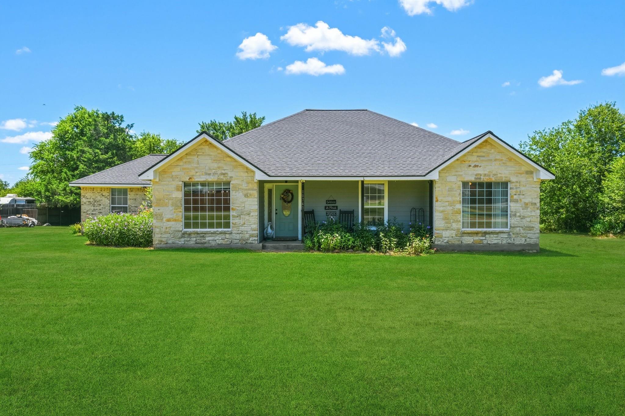 10747 Whispering Oaks Drive