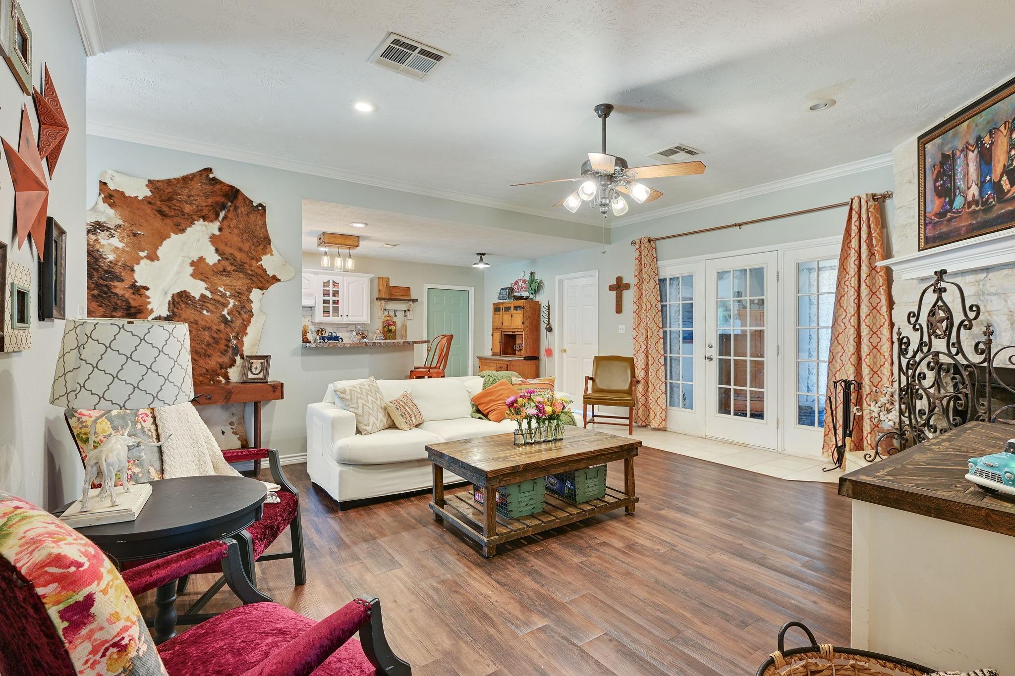 10747 Whispering Oaks Drive