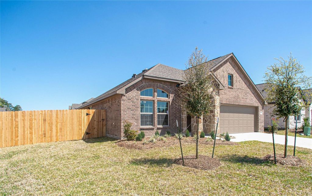 Photo of 2926 Grand Hawthorne Road, Conroe, TX 77385 (MLS # 19552095)