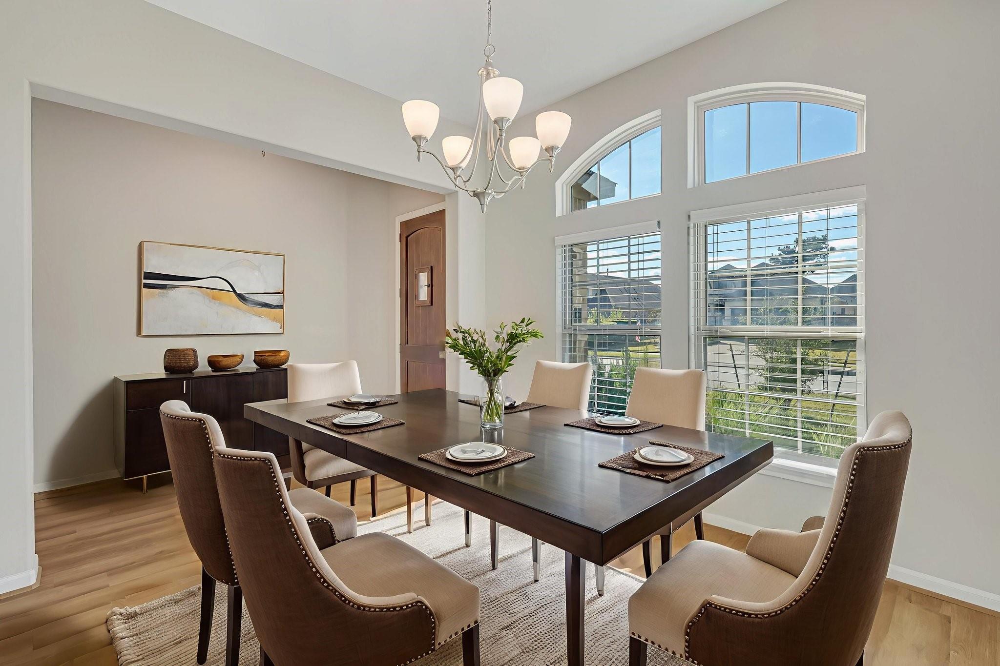 2926 Grand Hawthorne Road