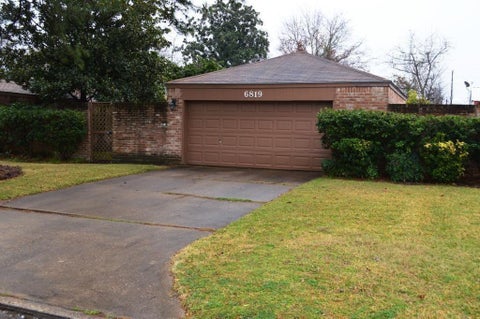 Photo of 6819 Ambler Drive, Spring, TX 77379 (MLS # 68460131)