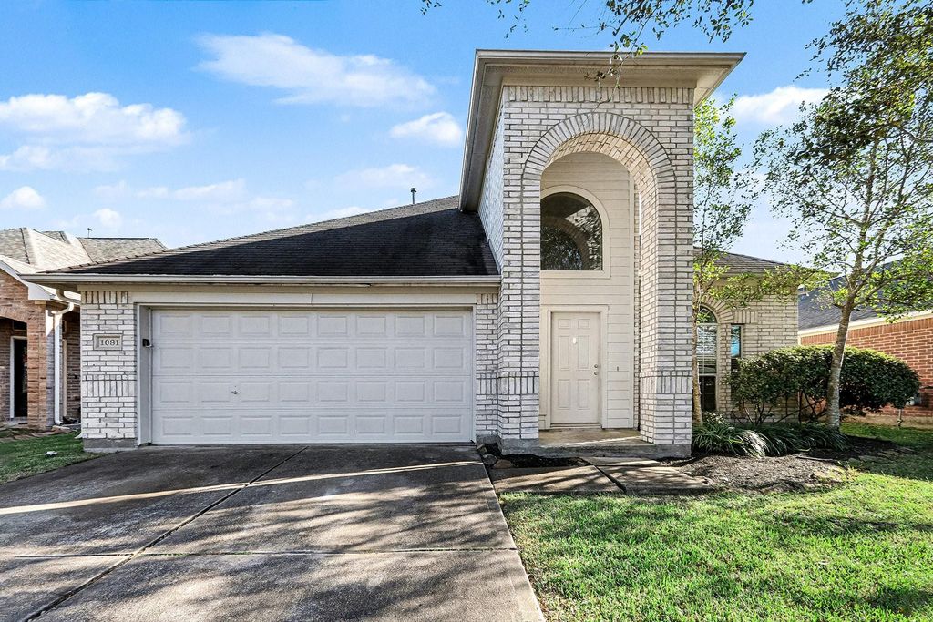 Photo of 1081 Lasso Court, Alvin, TX 77511 (MLS # 39965480)