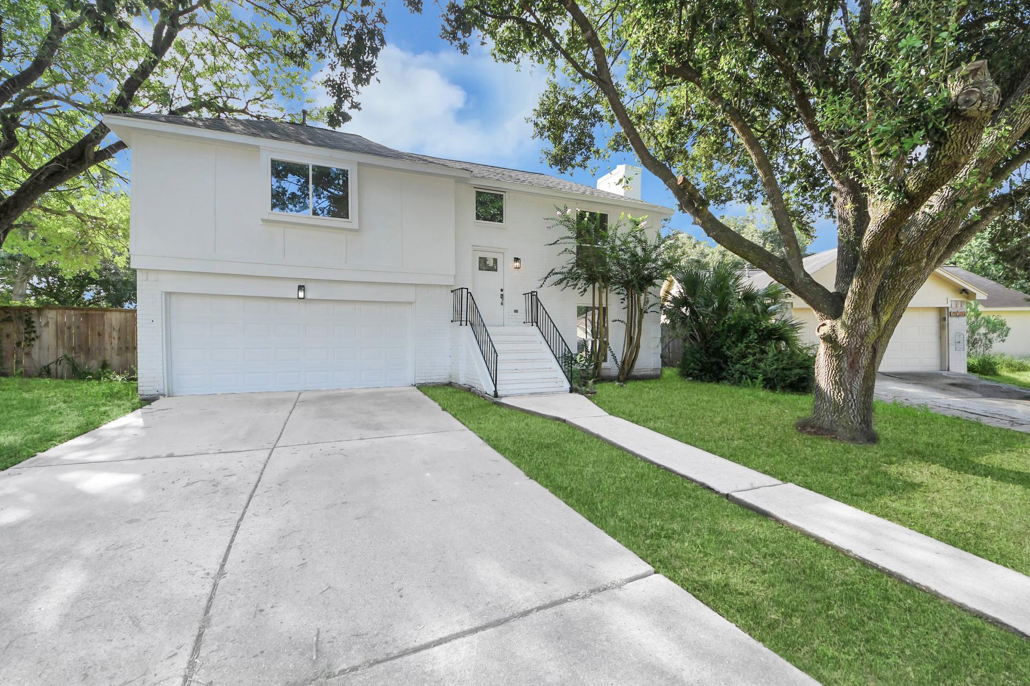 19306 Gladewater Court