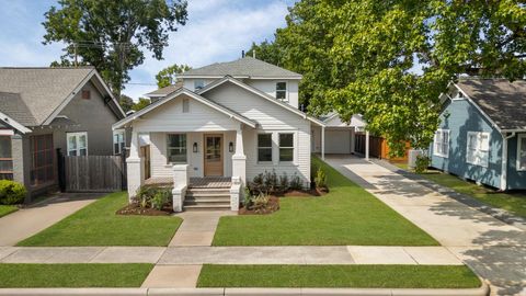 Photo of 1011 W Cottage Street, Houston, TX 77009 (MLS # 16513820)