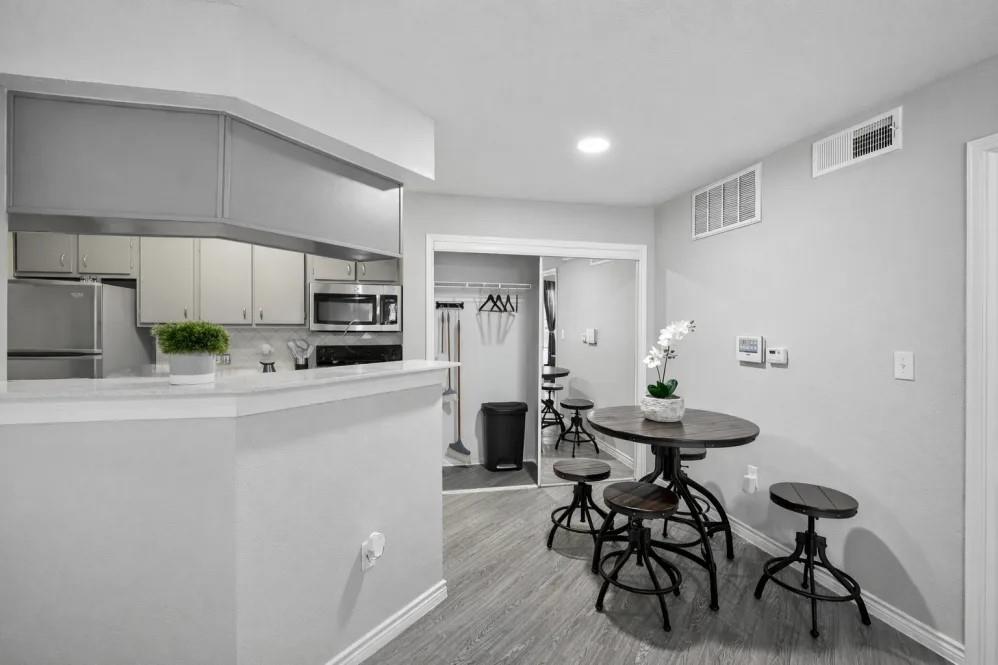 20000 Saums Road 08203