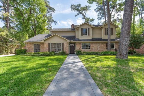 Photo of 118 Wilchester Boulevard, Houston, TX 77079 (MLS # 5845630)