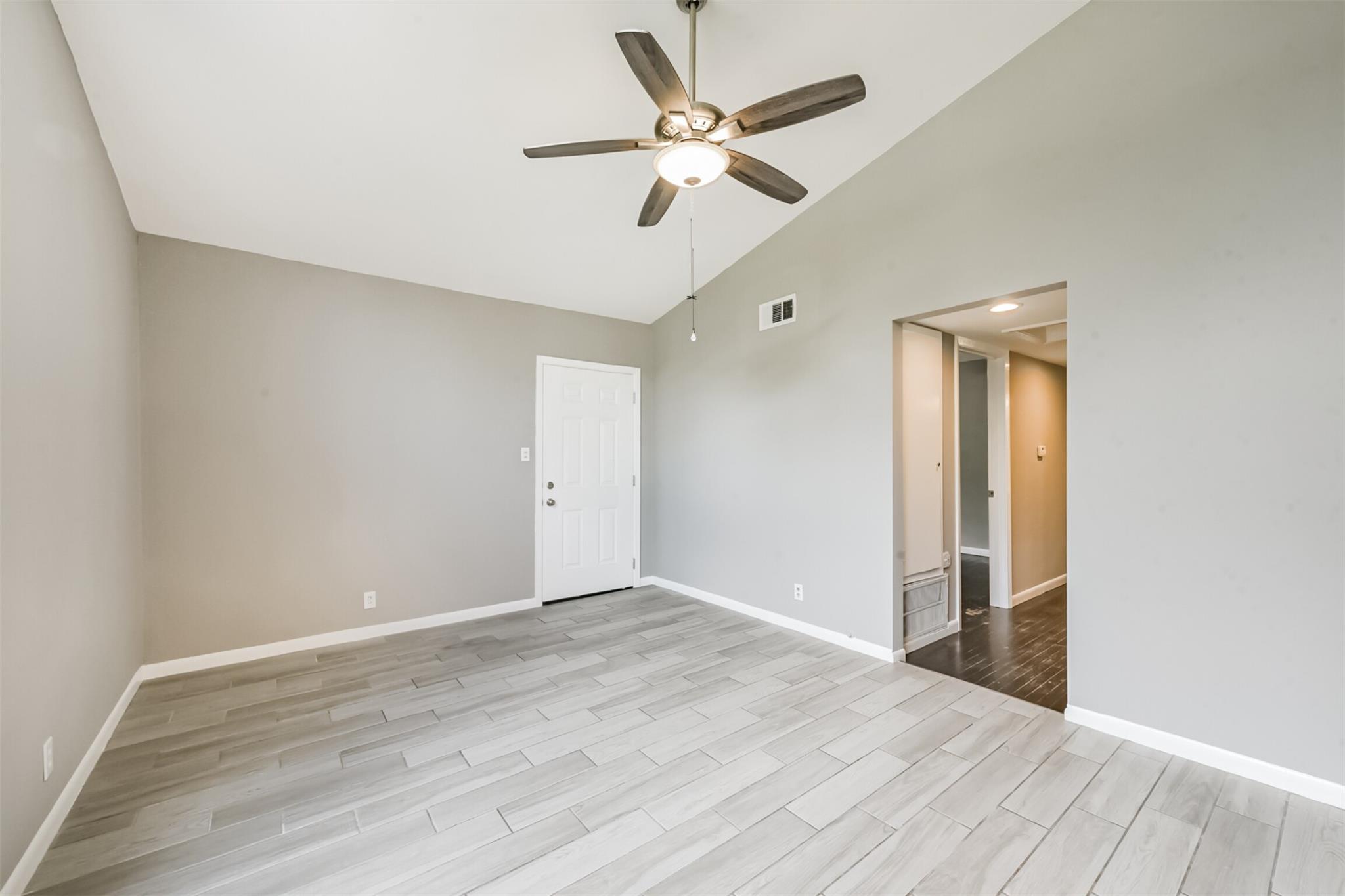 Houston, Texas 77075, United States, 4 Bedrooms Bedrooms, ,2 BathroomsBathrooms,Residential,Active,221146