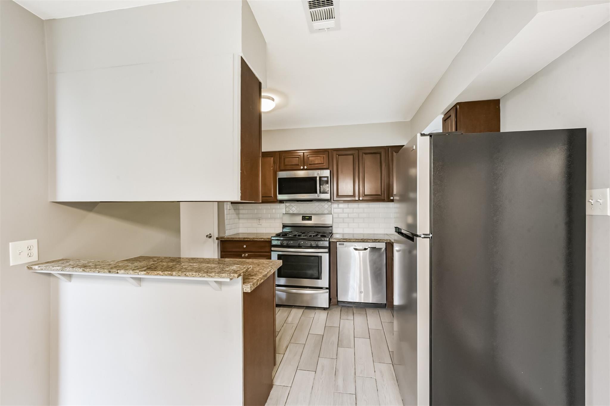 Houston, Texas 77075, United States, 4 Bedrooms Bedrooms, ,2 BathroomsBathrooms,Residential,Active,221146