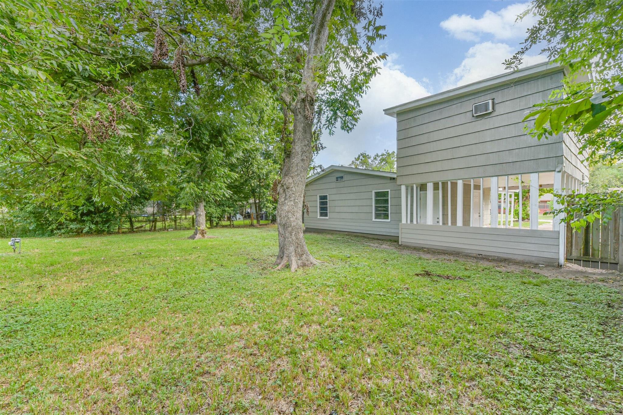 Houston, Texas 77075, United States, 4 Bedrooms Bedrooms, ,2 BathroomsBathrooms,Residential,Active,221146