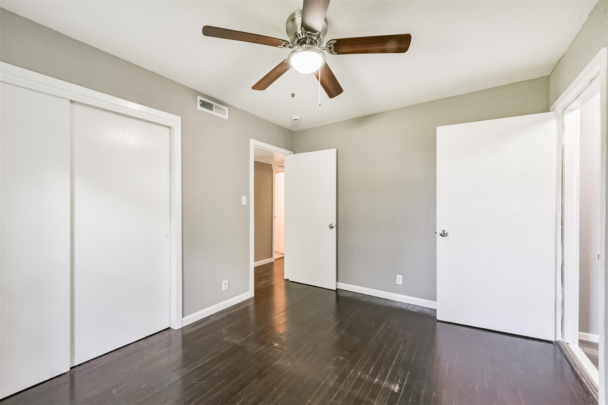 Houston, Texas 77075, United States, 4 Bedrooms Bedrooms, ,2 BathroomsBathrooms,Residential,Active,221146