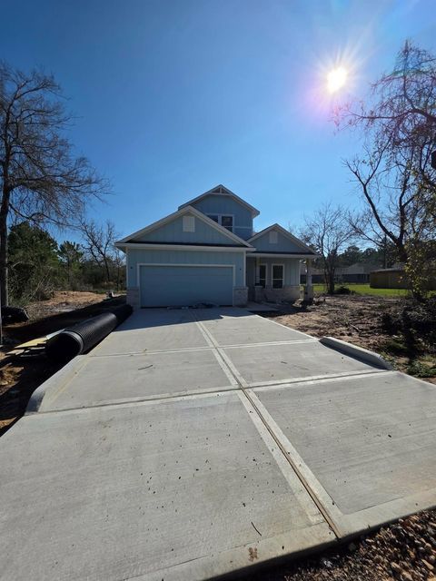 Photo of 26652 White Pine Drive, Hempstead, TX 77445 (MLS # 98529233)