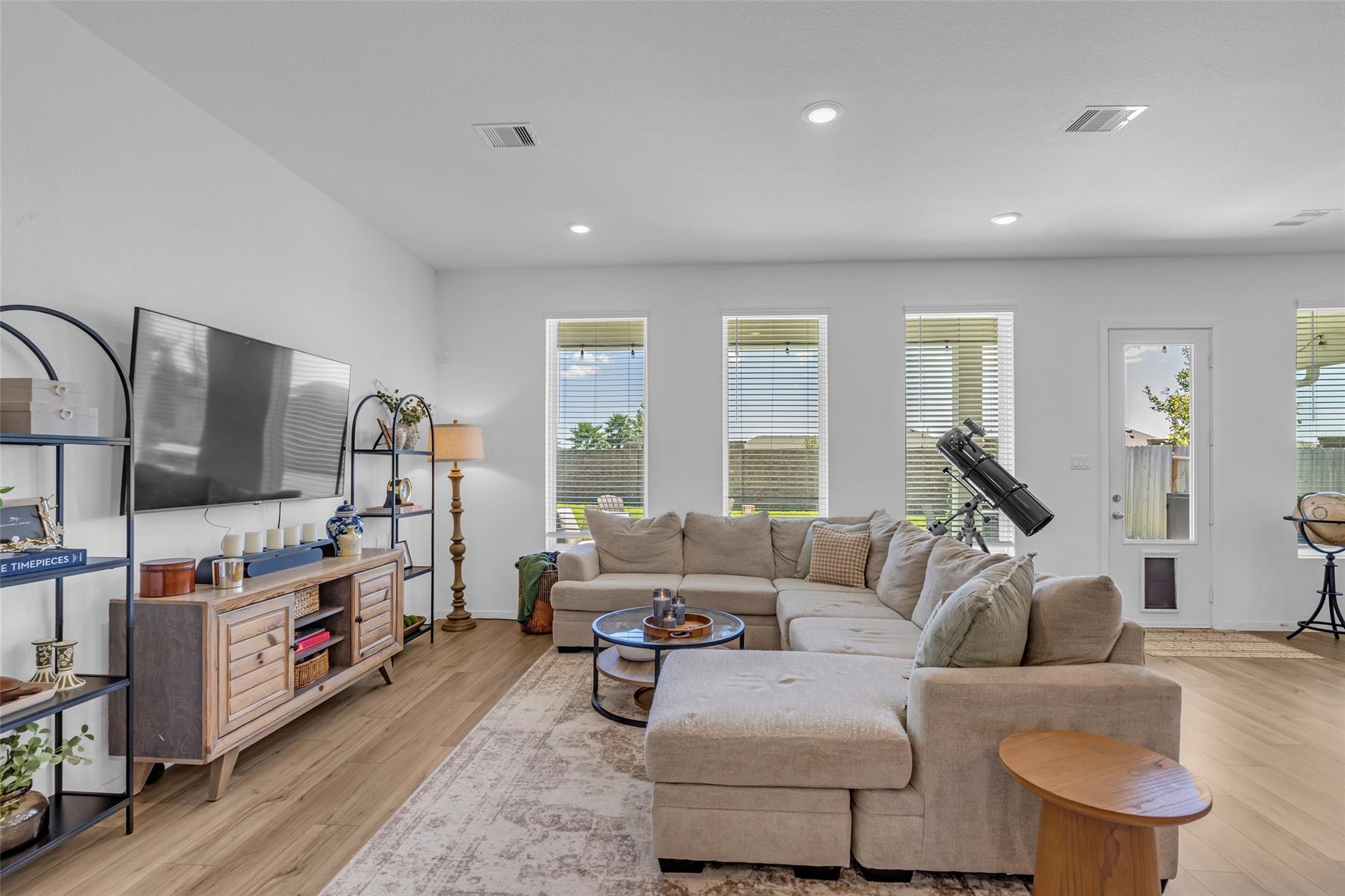 13213 Harbor Point Drive