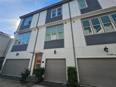 Photo of 9633 Riddlewood Lane, Houston, TX 77025 (MLS # 29395352)