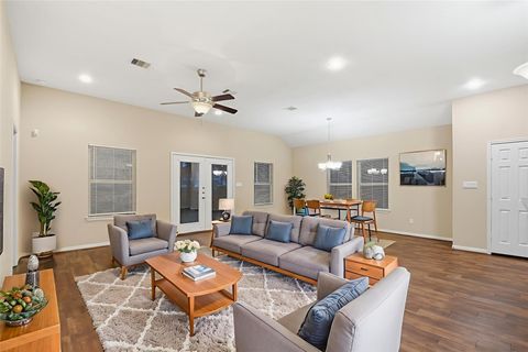 Photo of 3018 Greenbriar Springs Drive, Houston, TX 77073 (MLS # 25326900)