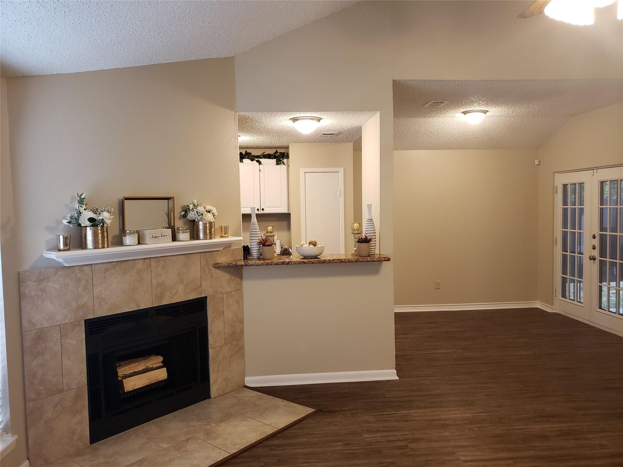 7707 Bluejay Twin Circle