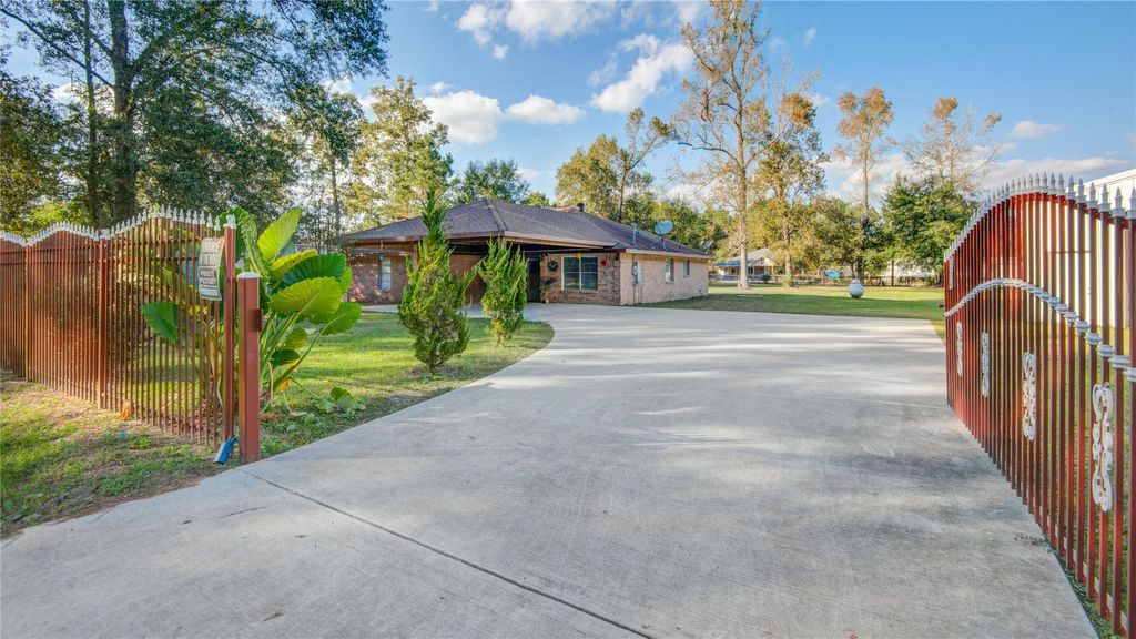 Photo of 26961 Lantern Lane, New Caney, TX 77357 (MLS # 89155964)