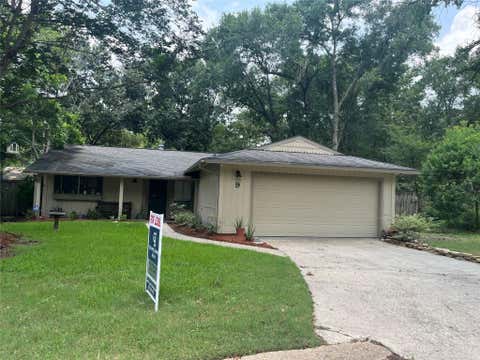 Photo of 9 Wolfhound Lane, The Woodlands, TX 77380 (MLS # 15060564)