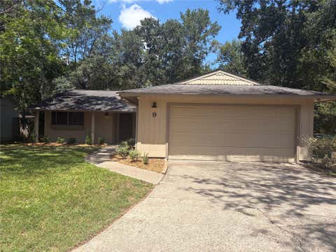 Homes For Rent - 9 Wolfhound Lane<br/> The Woodlands, TX 77380