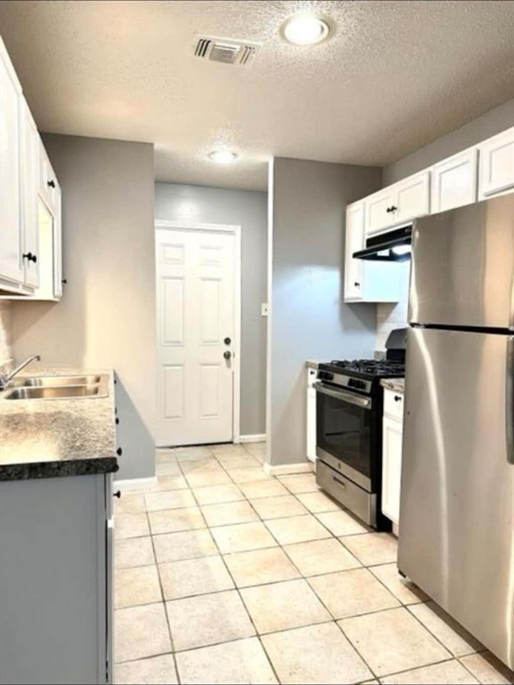 Photo of 6918 Hirsch Road #6916, Houston, TX 77016 (MLS # 24652888)