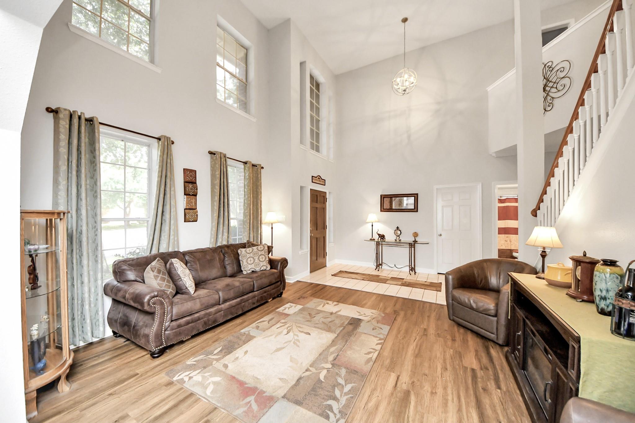 6903 Maid Stone Drive