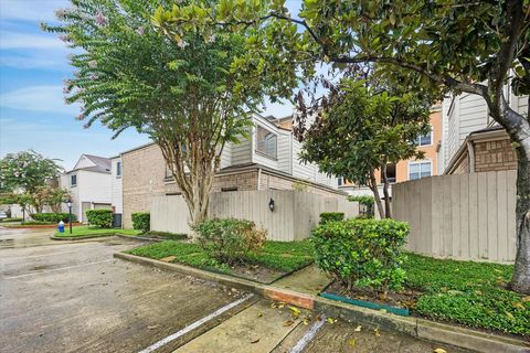 Photo of 1829 Augusta Drive #19, Houston, TX 77057 (MLS # 79824528)