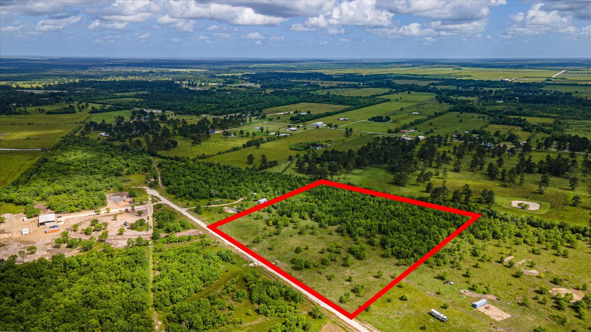 348 Private Road 77003