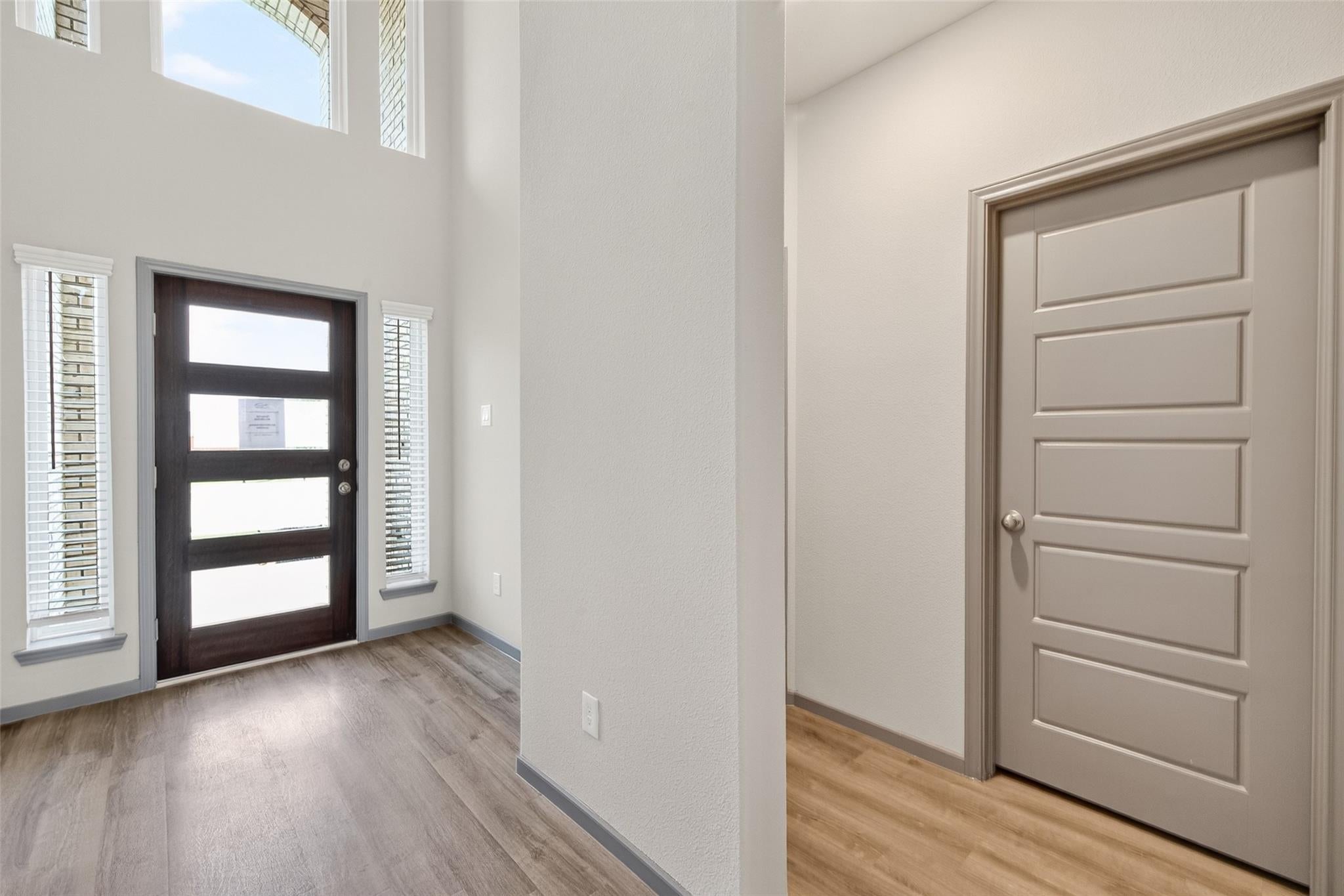 20911 Attalos Stoa Road