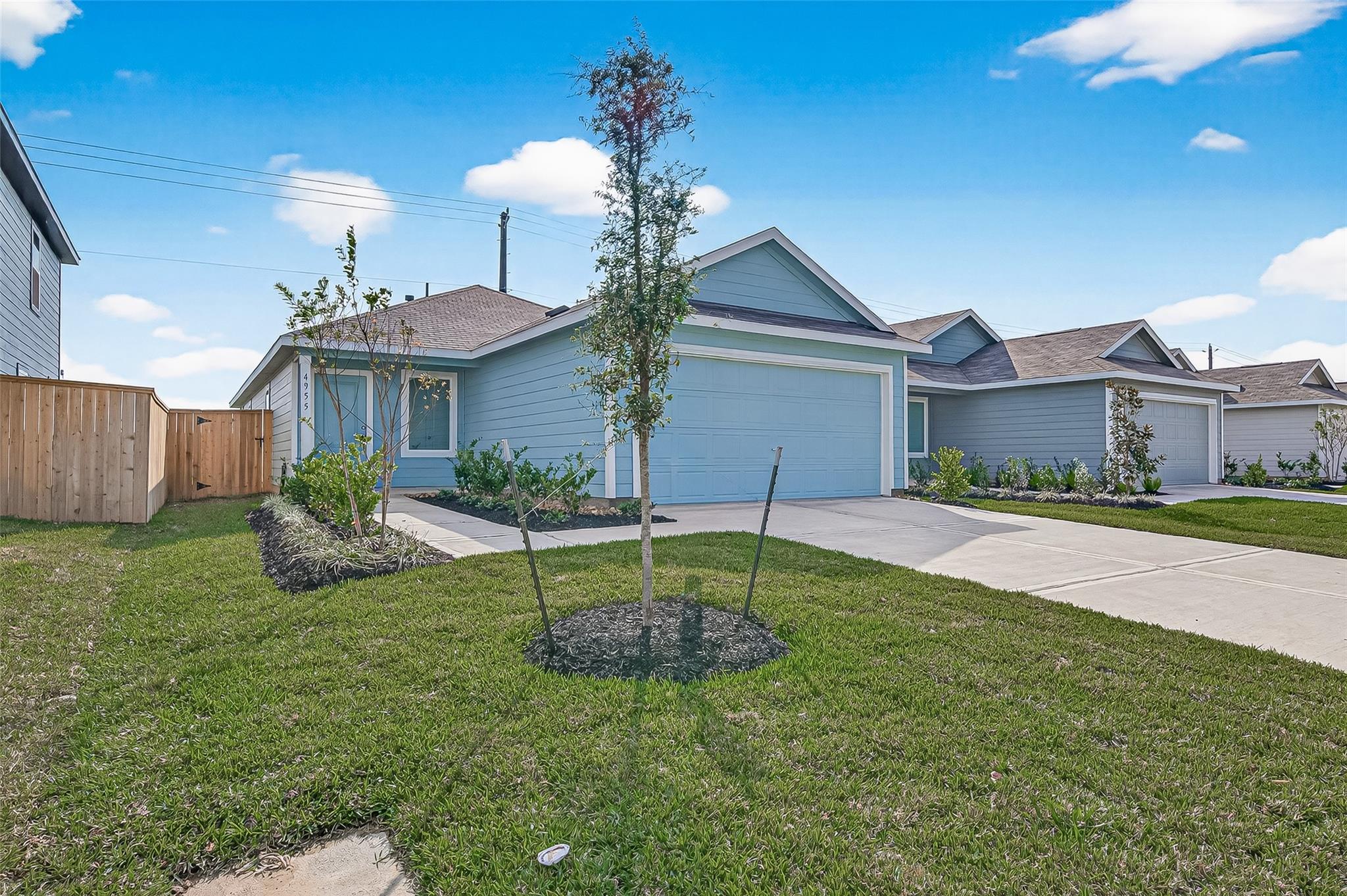 4955 Esperanza Terrace Drive