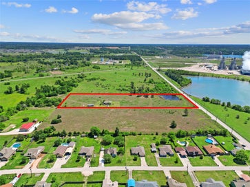 11242 Longstreet Road Willis TX 77318
