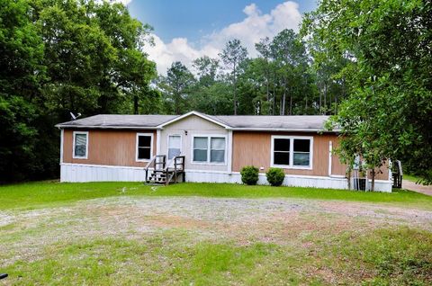 Photo of 344 Lightfoot Road, Lufkin, TX 75901 (MLS # 68721384)