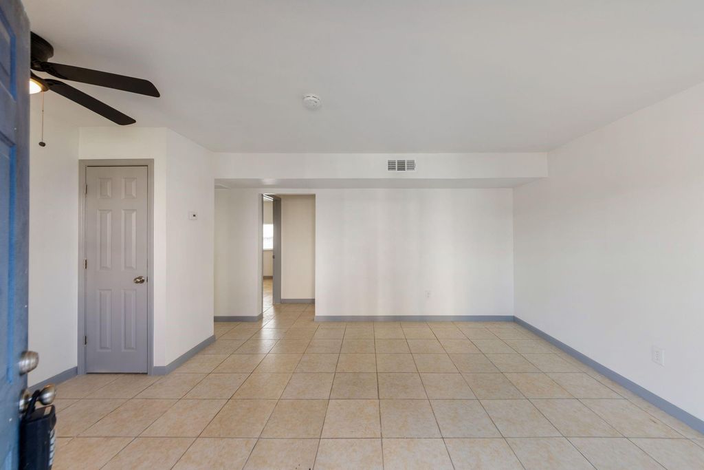 Photo of 1800 N Wayside Street #13, Houston, TX 77020 (MLS # 36479037)