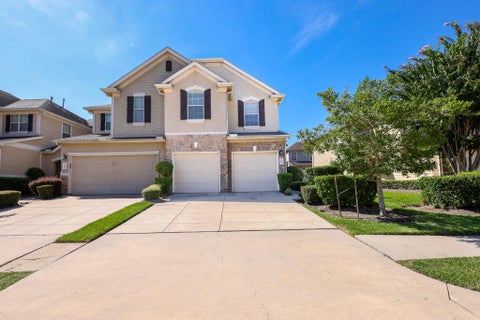 Photo of 16021 Summerville Lake Drive, Tomball, TX 77377 (MLS # 28119642)