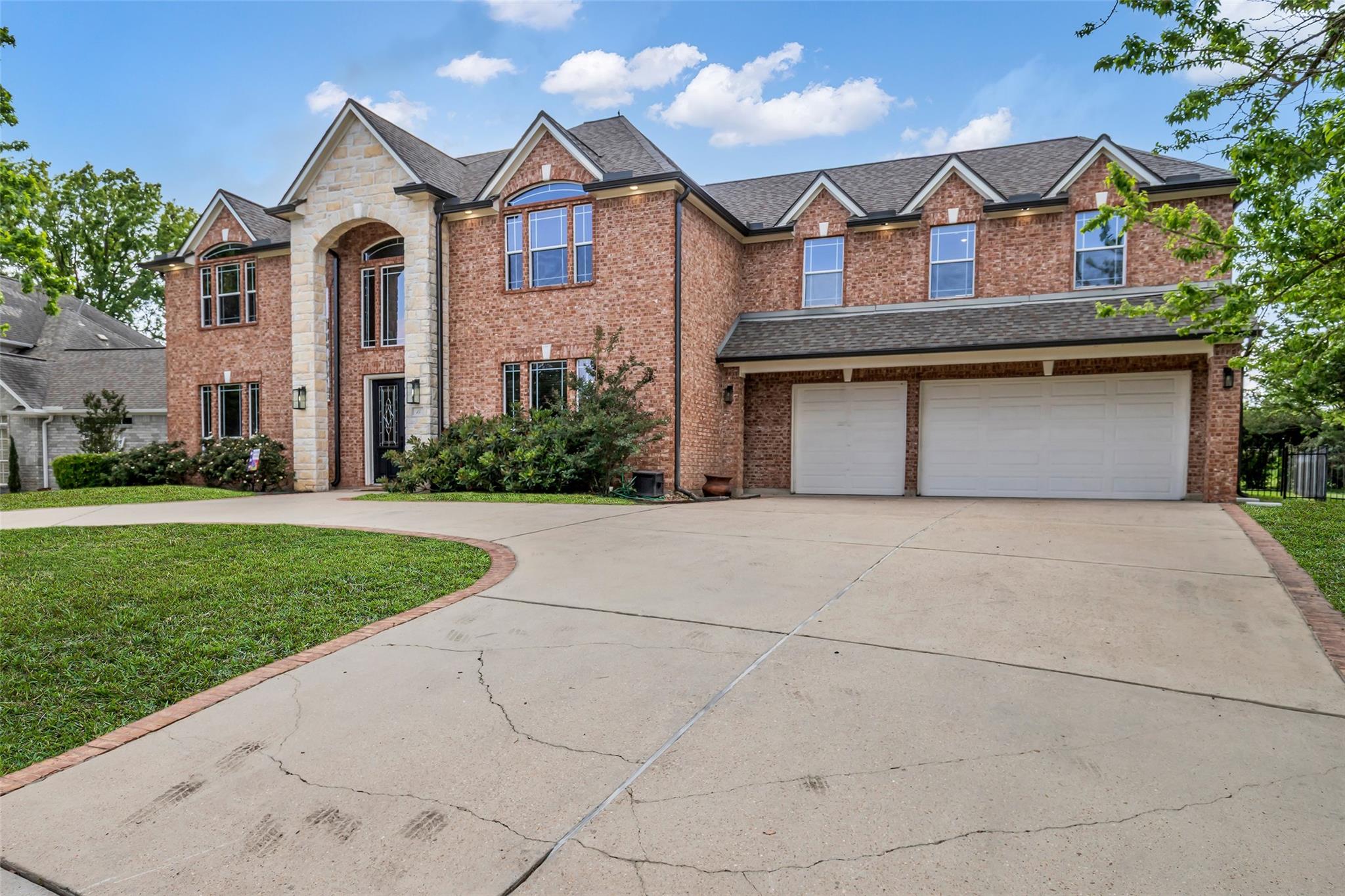 15 Winterhaven Lane