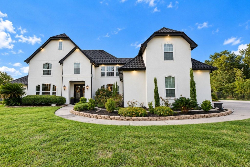 Photo of 12703 Summer Lake Ranch Drive, Houston, TX 77044 (MLS # 19928155)