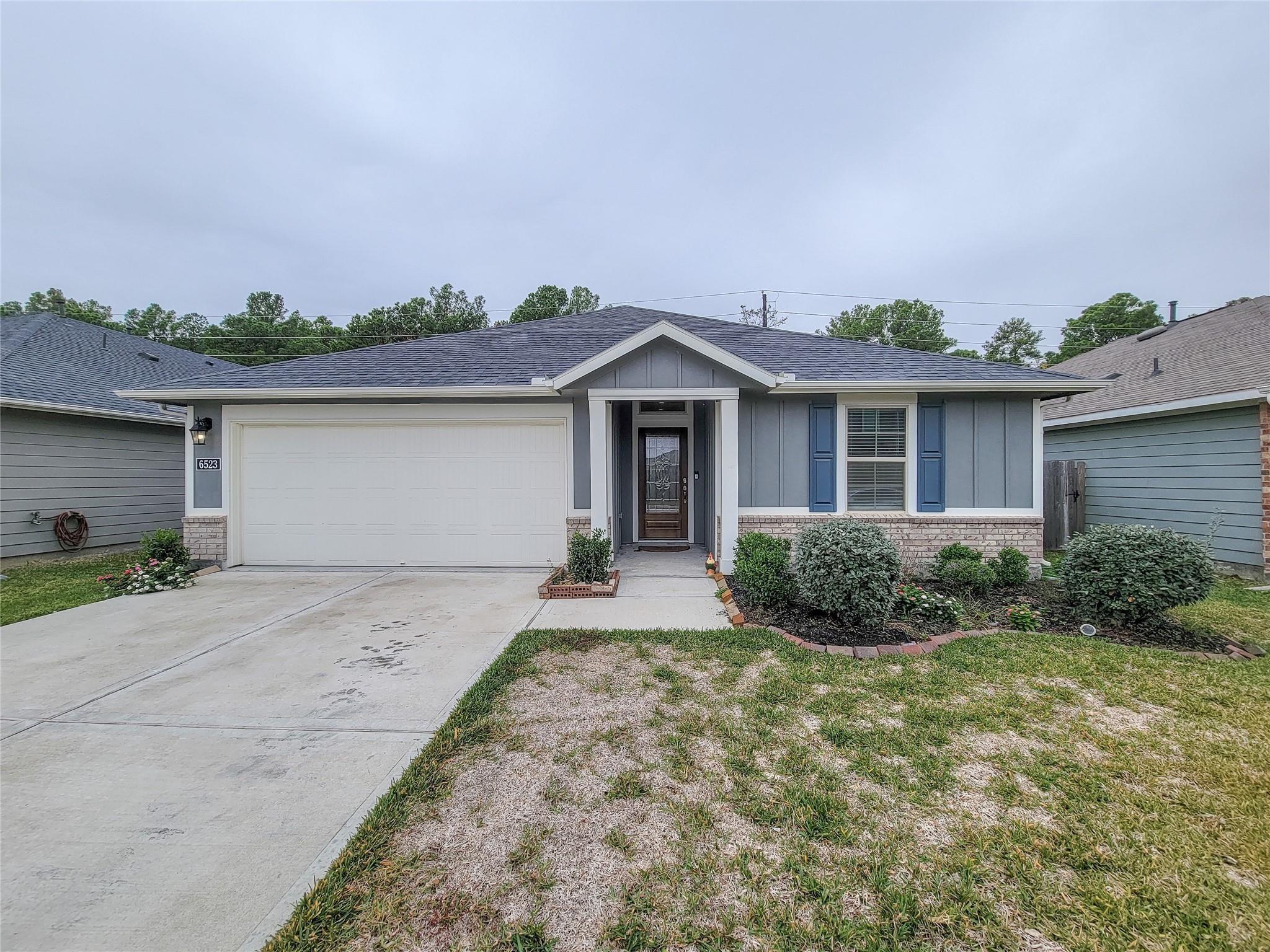 6523 Fiddlewood Thicket Lane