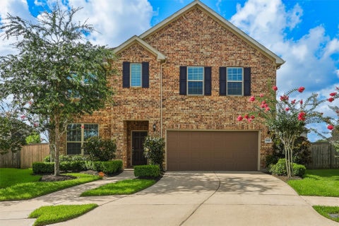 Photo of 11102 Mineral Island Lane, Richmond, TX 77406 (MLS # 98772694)