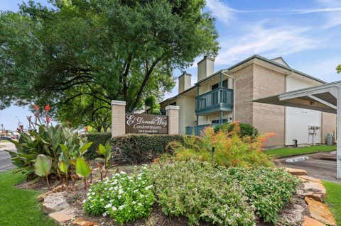 Photo of 250 El Dorado Boulevard #121, Houston, TX 77598 (MLS # 74736089)