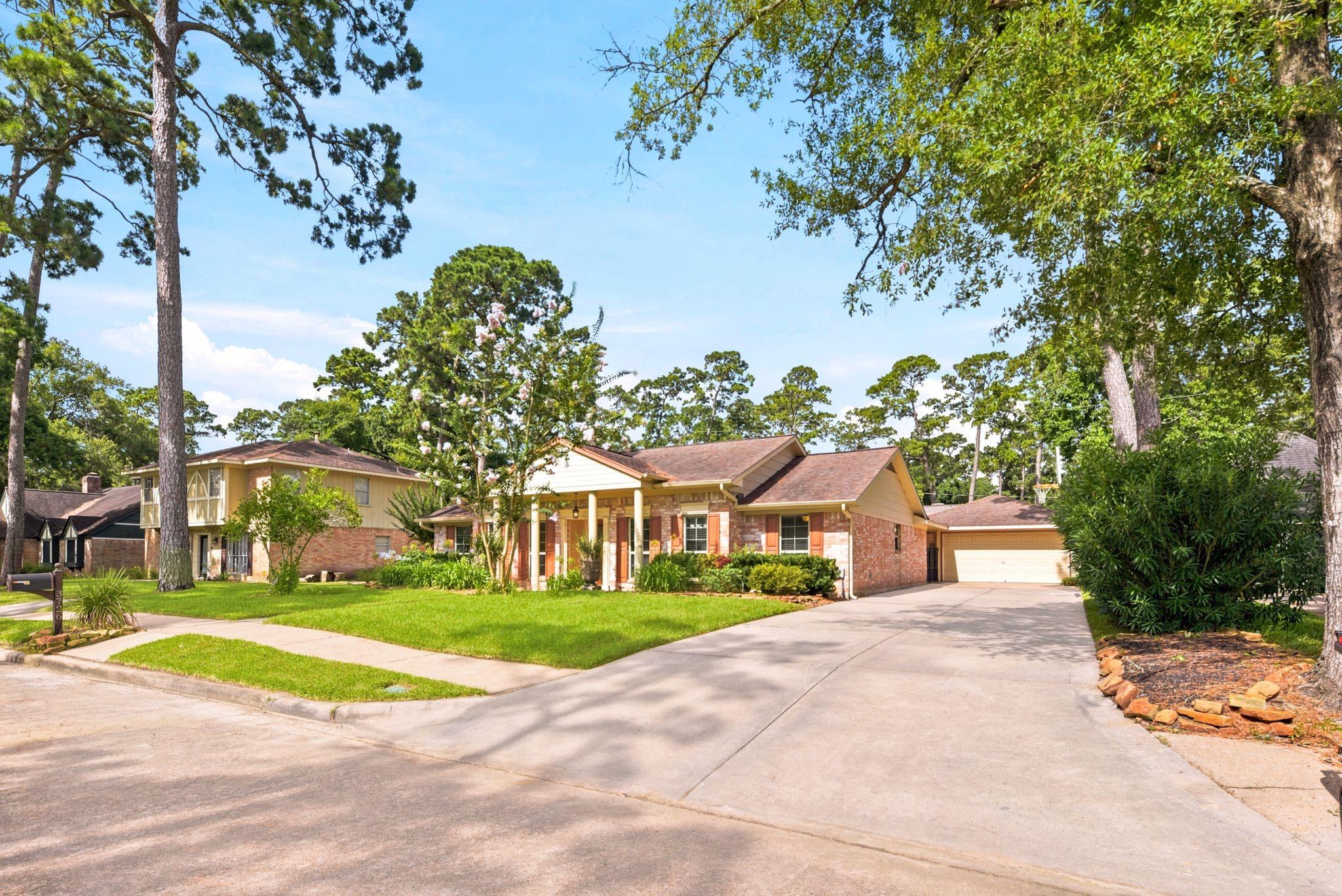 3726 Autumn Lane