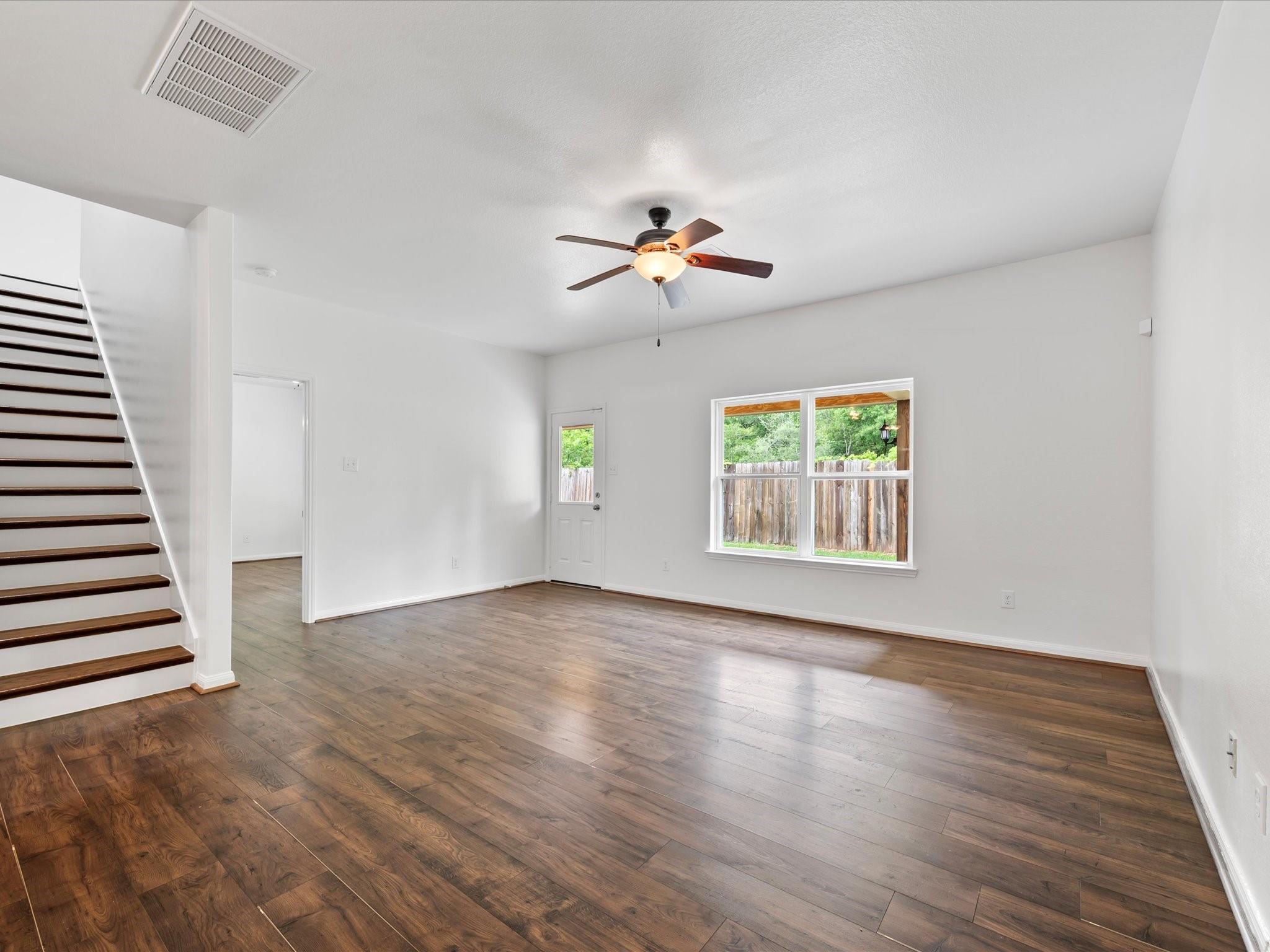 8843 Leclaire Meadow Drive